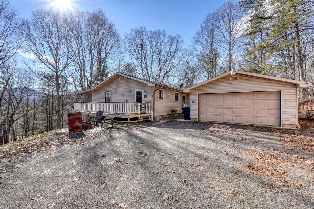 420646 Hayesville 