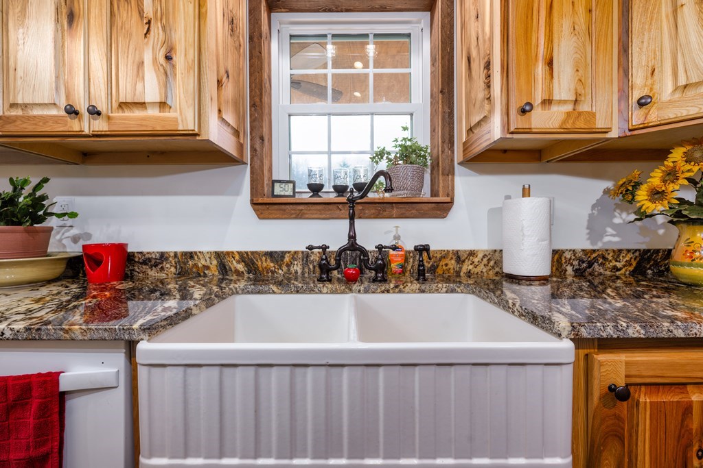 420648 Topton Residential