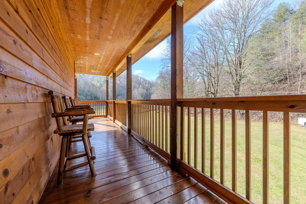 420648 Topton Residential