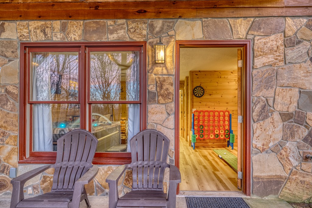 420660 Blue Ridge Residential