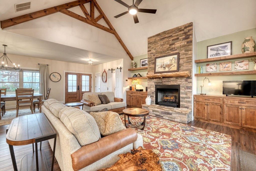 420662 Blairsville Residential