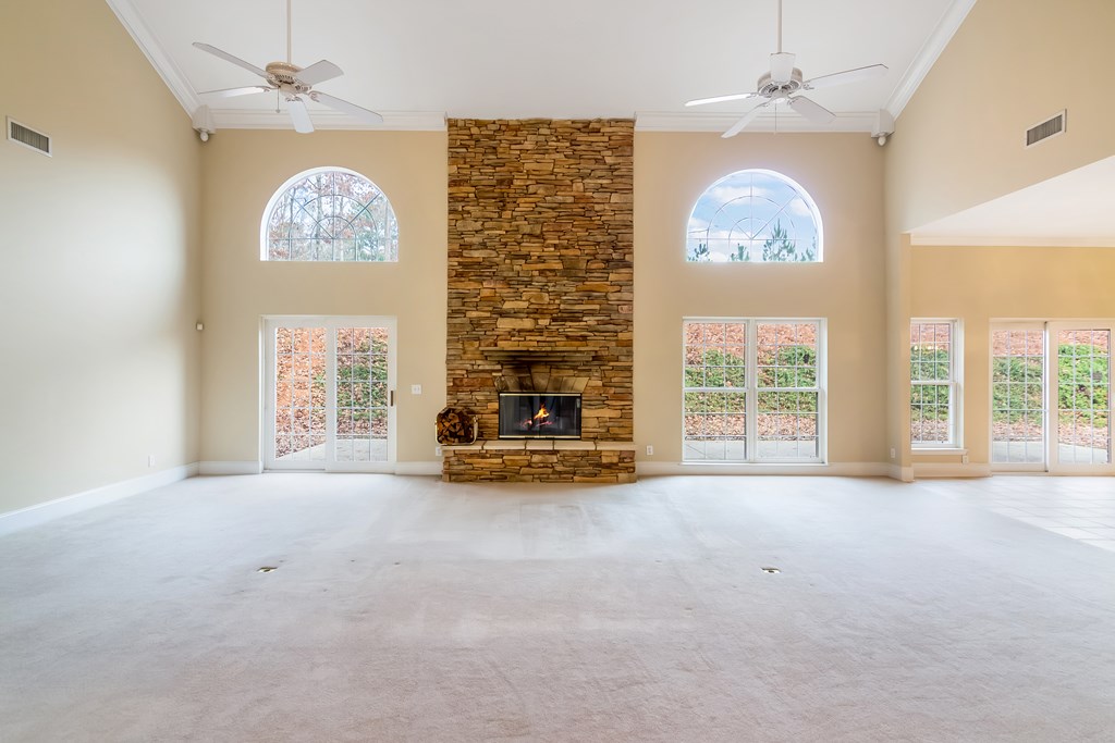 420678 Ball Ground Residential