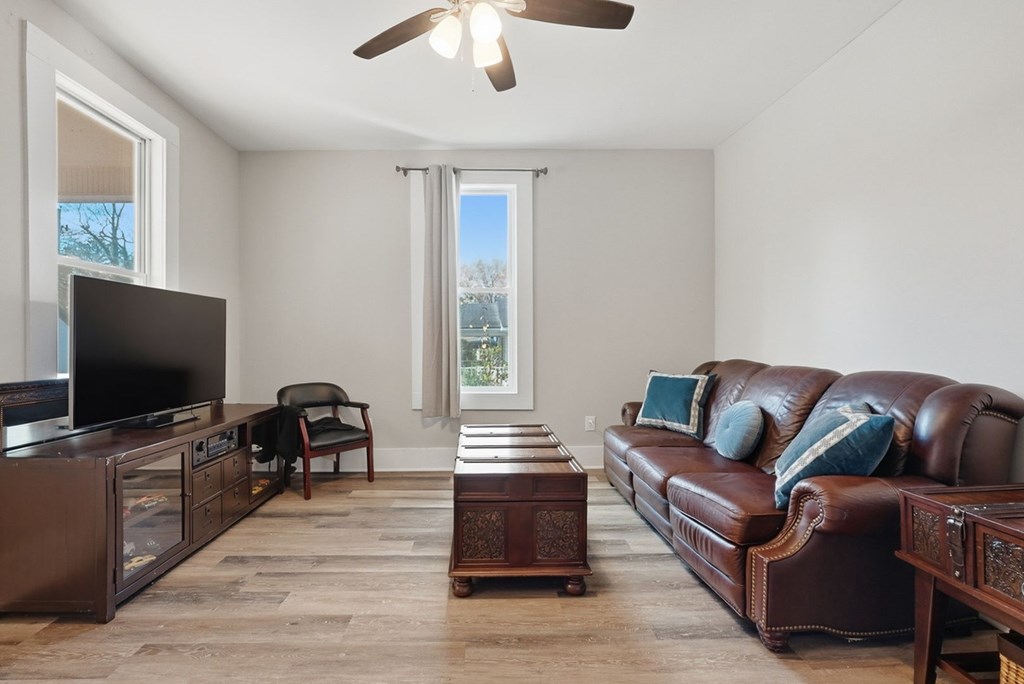 420681 Rome Residential