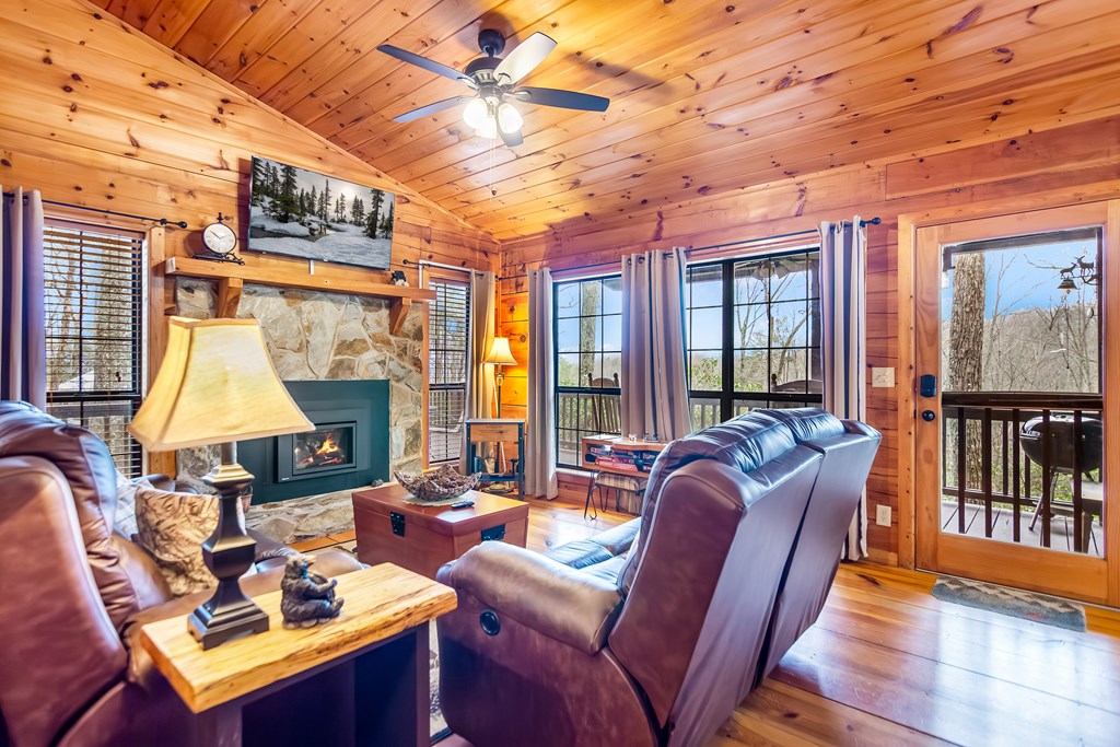 420682 Blue Ridge Residential