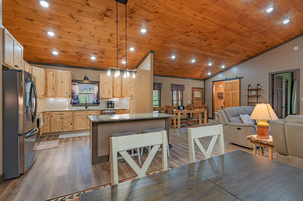 420687 Ellijay Residential