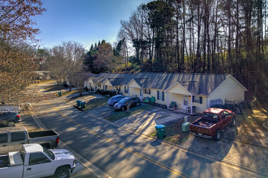 420688 Jasper Residential