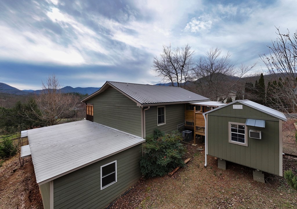 420694 Hiawassee Residential