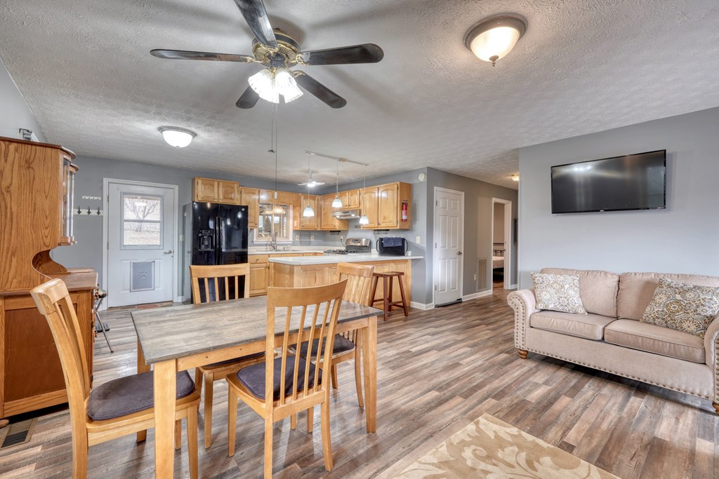 420694 Hiawassee Residential