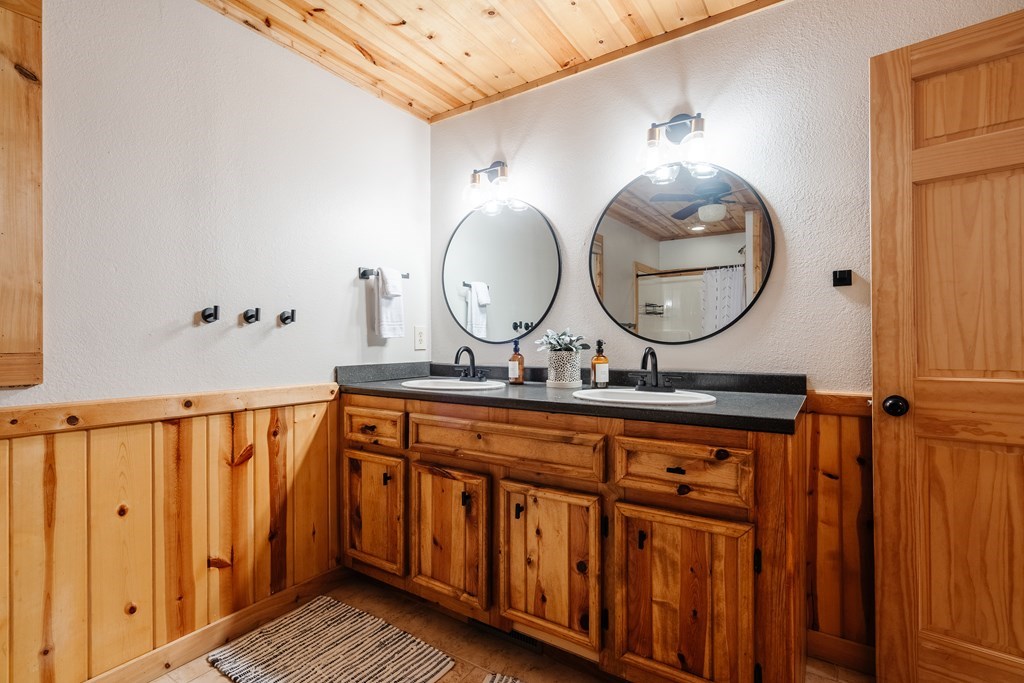 420695 Morganton Residential