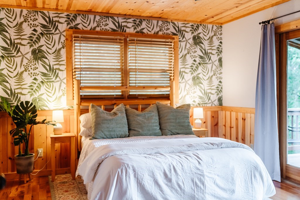 420695 Morganton Residential