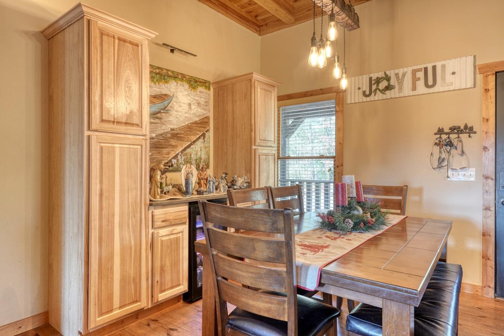 420707 Young Harris Residential