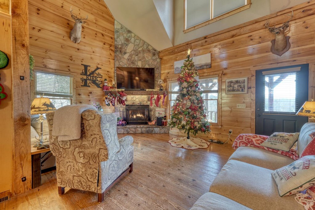 420707 Young Harris Residential