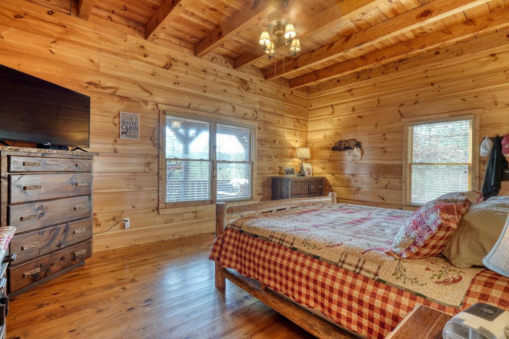 420707 Young Harris Residential