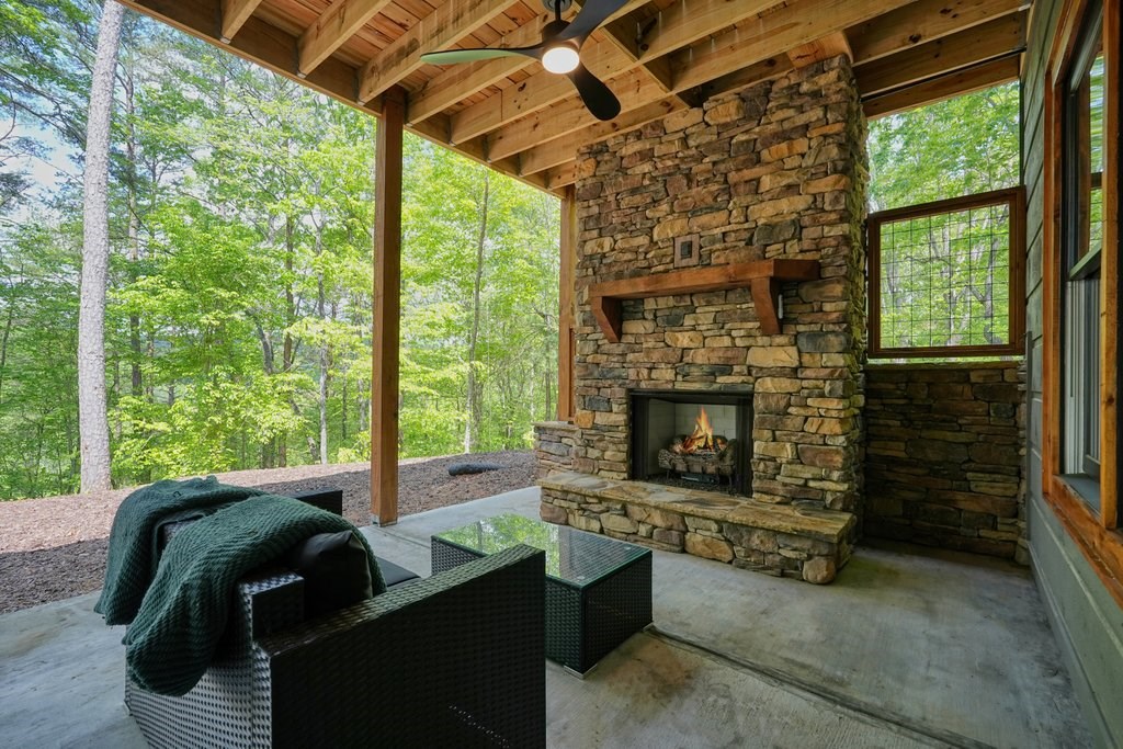 420714 Ellijay Residential