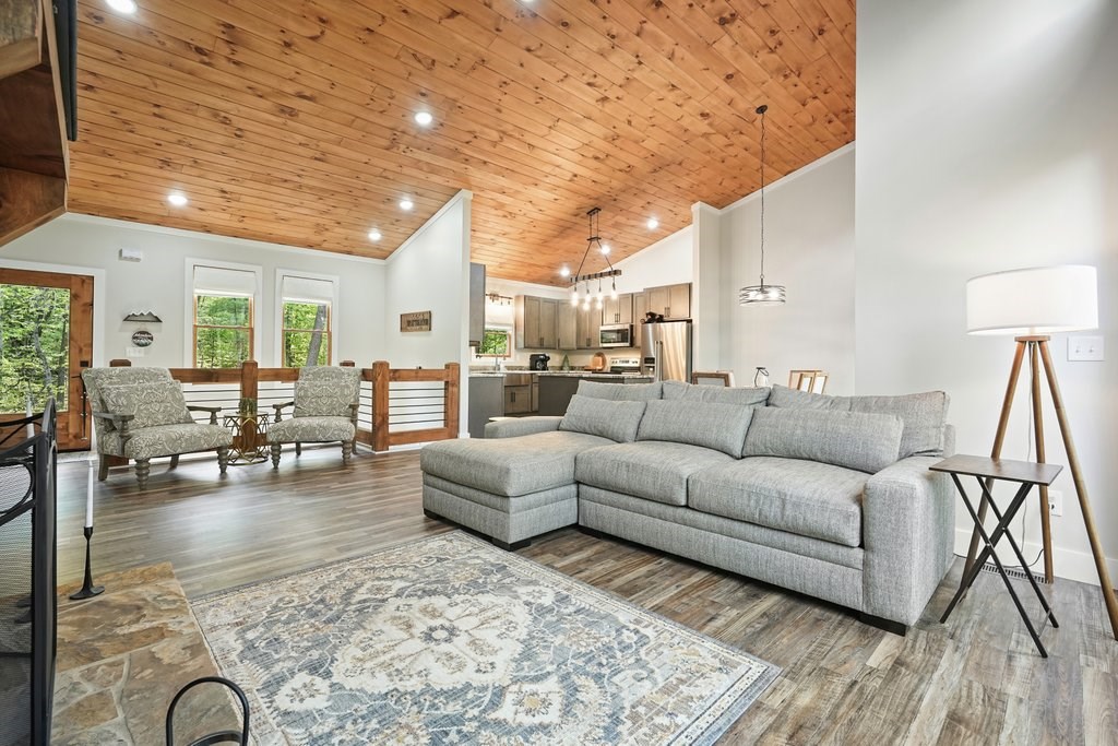 420714 Ellijay Residential