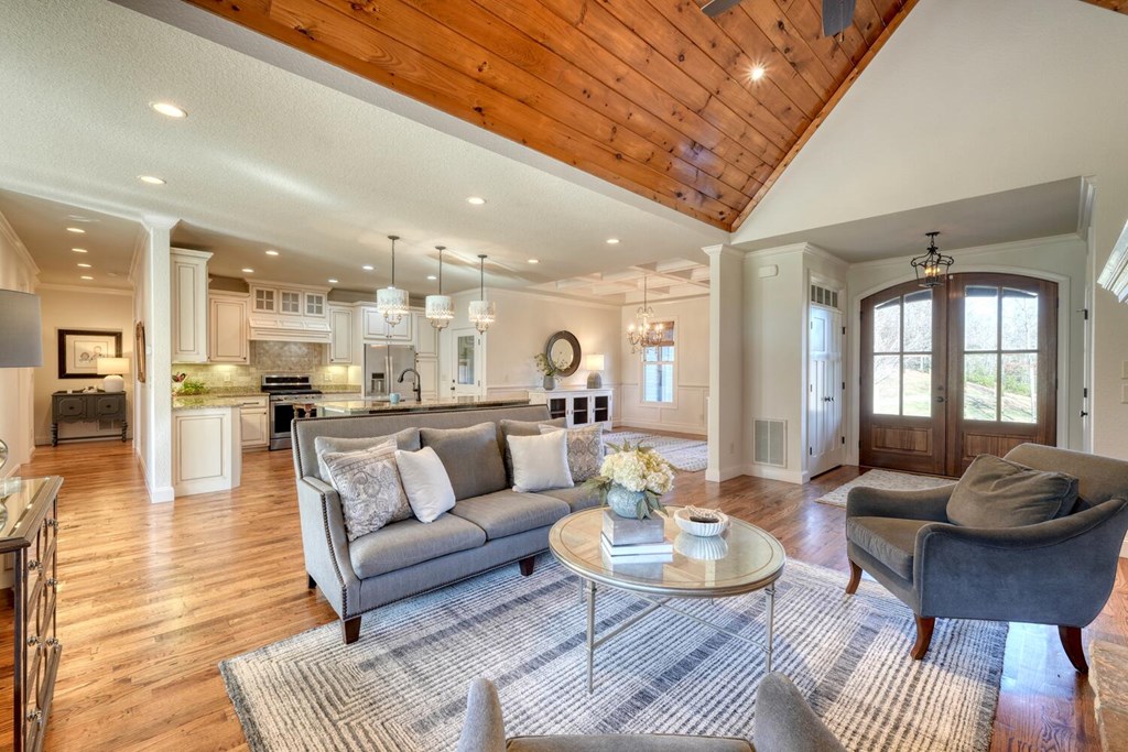 420727 Hiawassee Residential