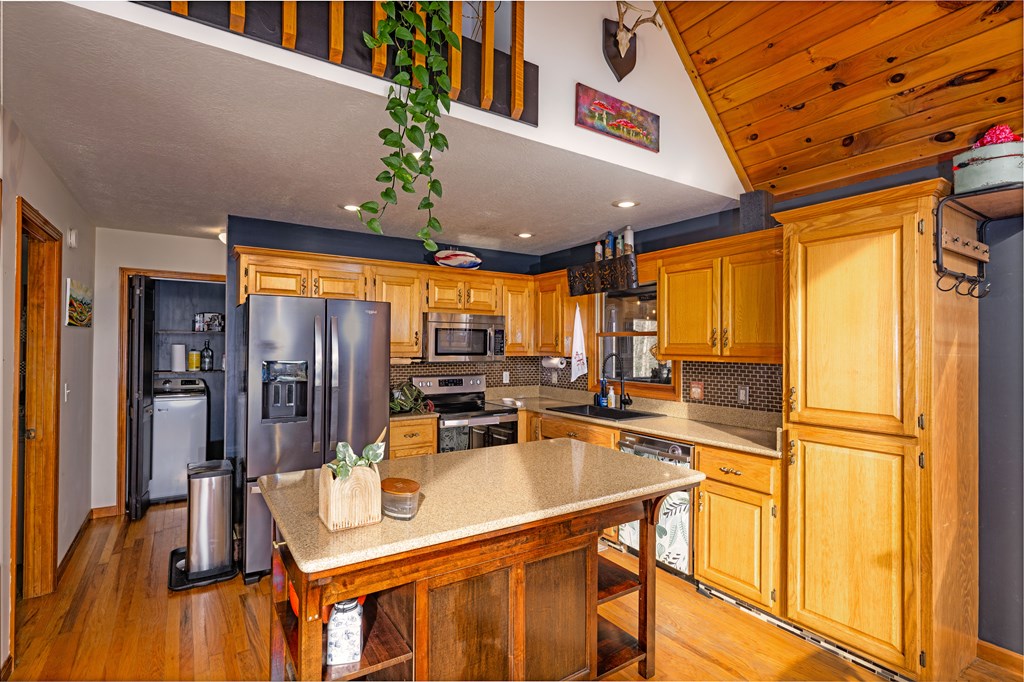 420738 Murphy Residential