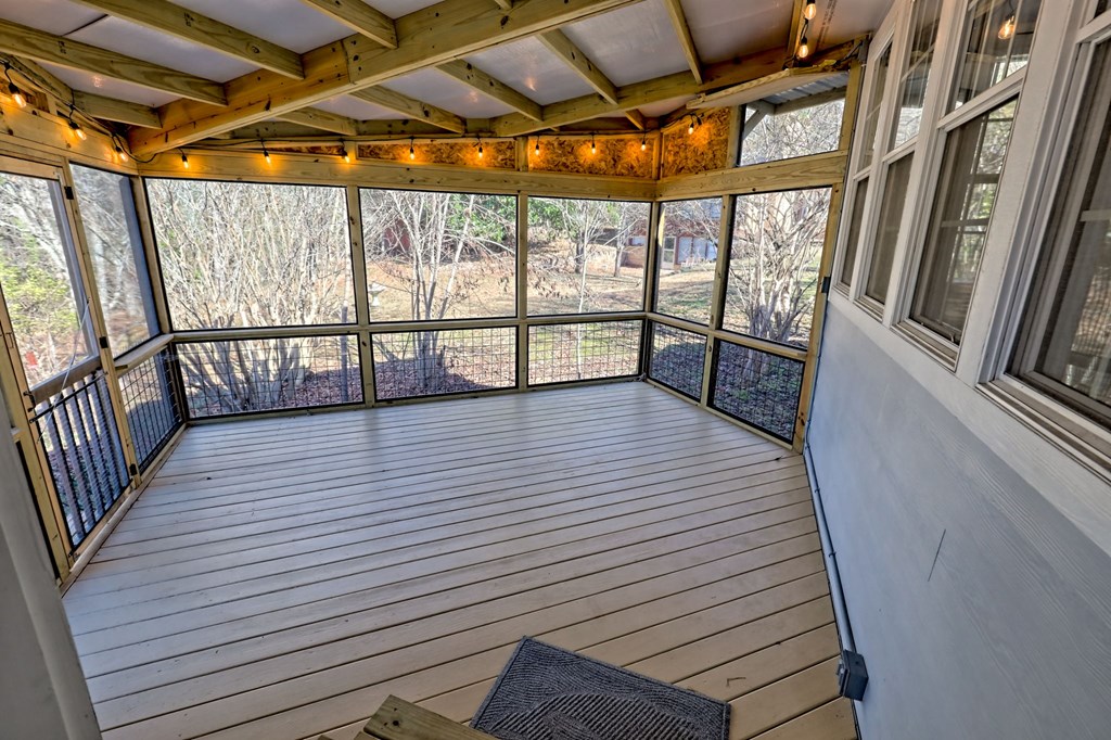 420744 Hayesville Residential