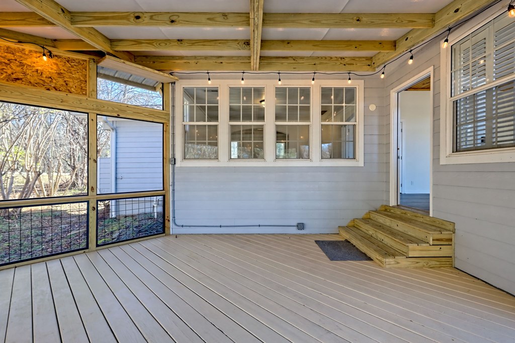 420744 Hayesville Residential