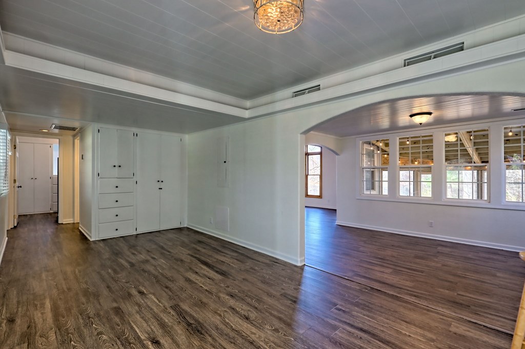 420744 Hayesville Residential