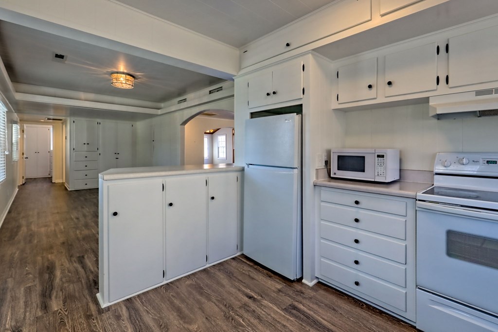 420744 Hayesville Residential