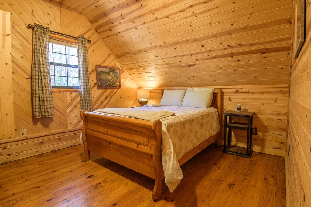 420748 Blairsville Residential