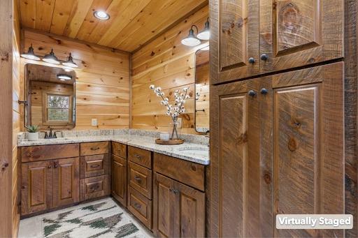 420751 Mineral Bluff Residential