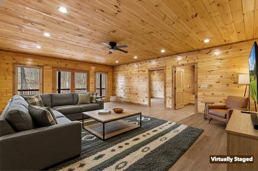 420751 Mineral Bluff Residential