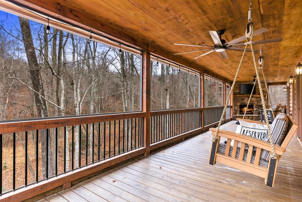 420751 Mineral Bluff Residential