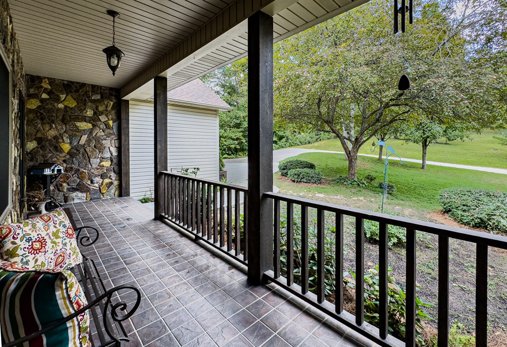 420761 Murphy Residential