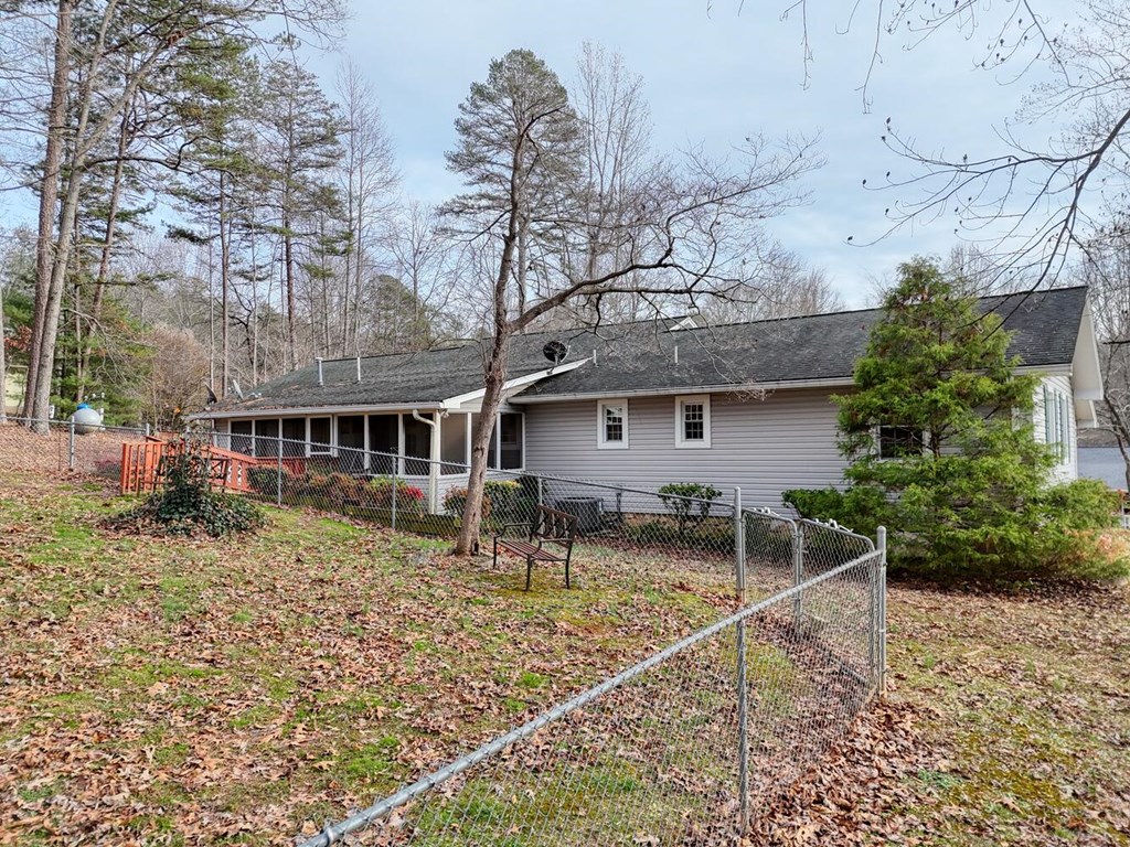 420764 Blairsville Residential