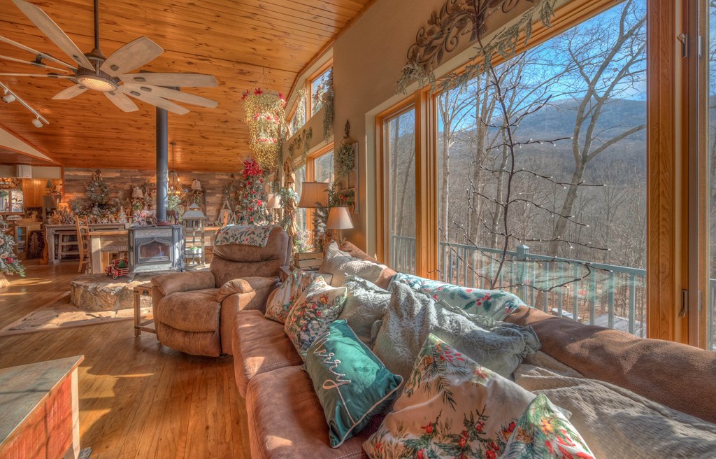 420771 Hiawassee Residential