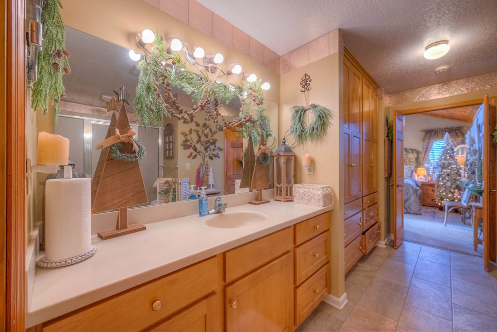 420771 Hiawassee Residential