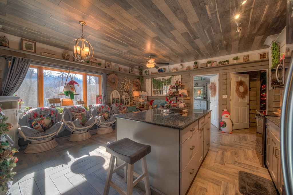 420771 Hiawassee Residential