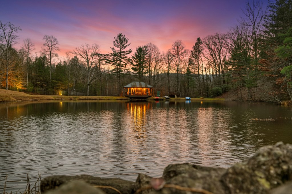 420785 Blue Ridge Residential