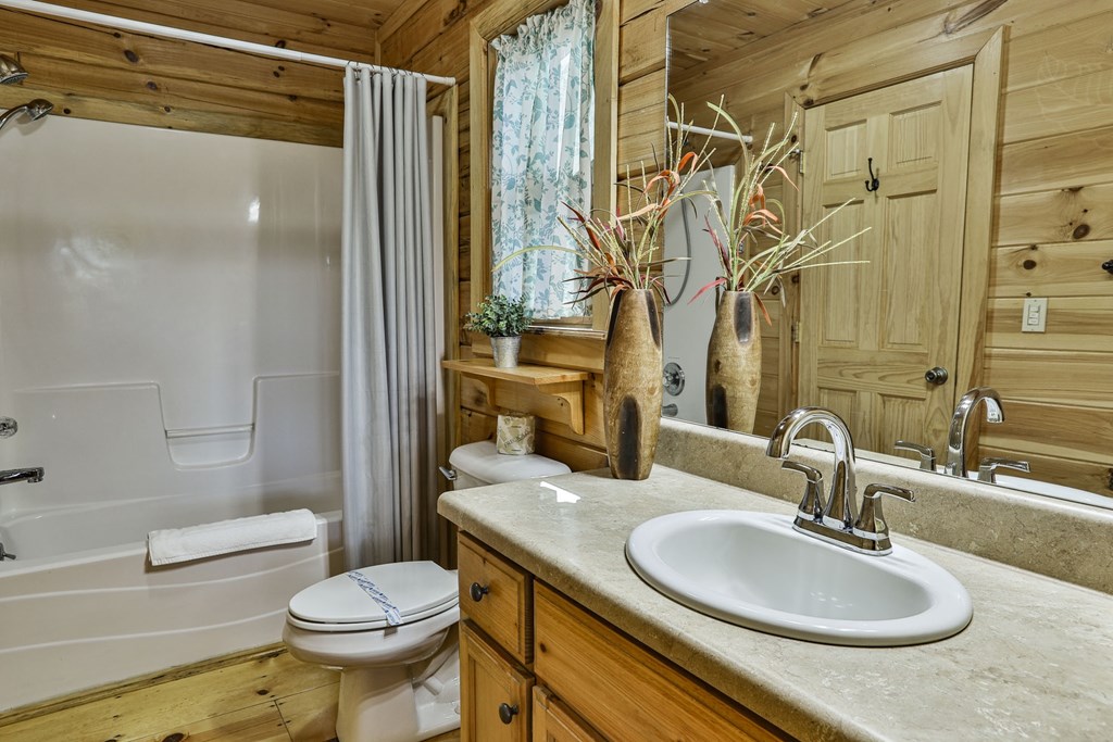 420787 Blue Ridge Residential