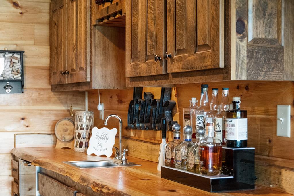 420791 Blue Ridge Residential