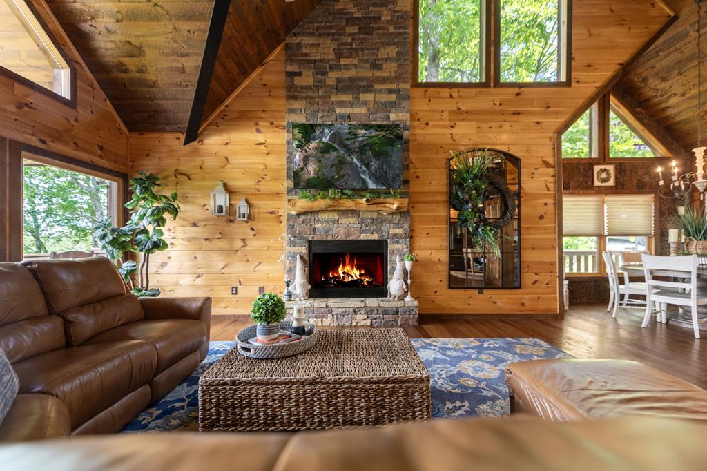 420791 Blue Ridge Residential