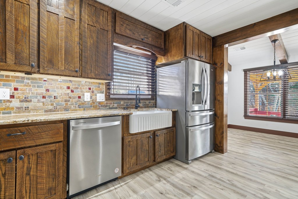 420796 Talking Rock Residential