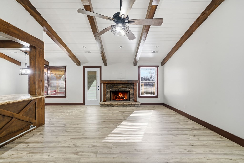 420796 Talking Rock Residential