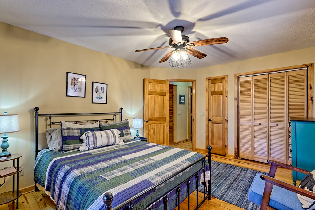 420802 Blairsville Residential