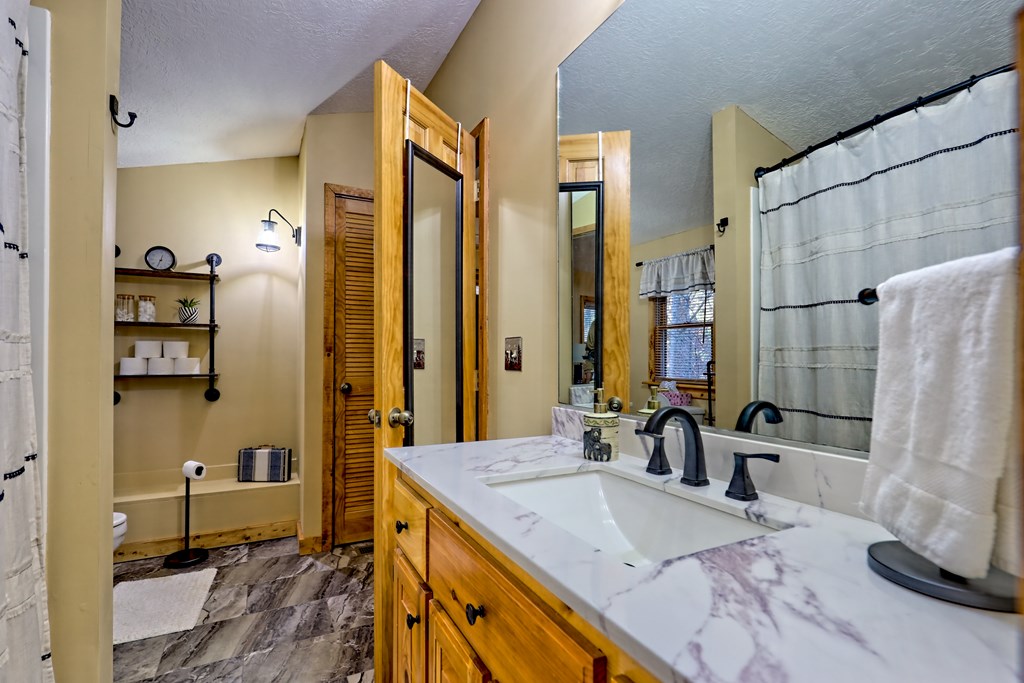 420802 Blairsville Residential