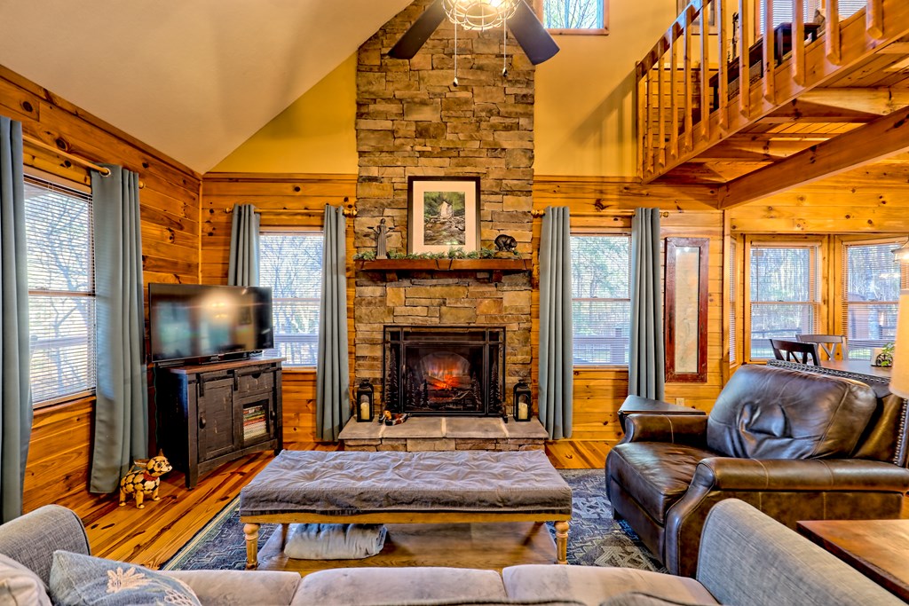 420802 Blairsville Residential