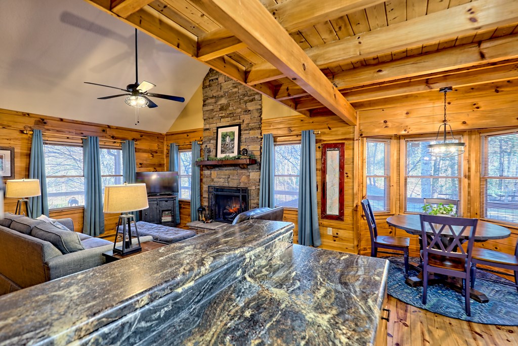 420802 Blairsville Residential