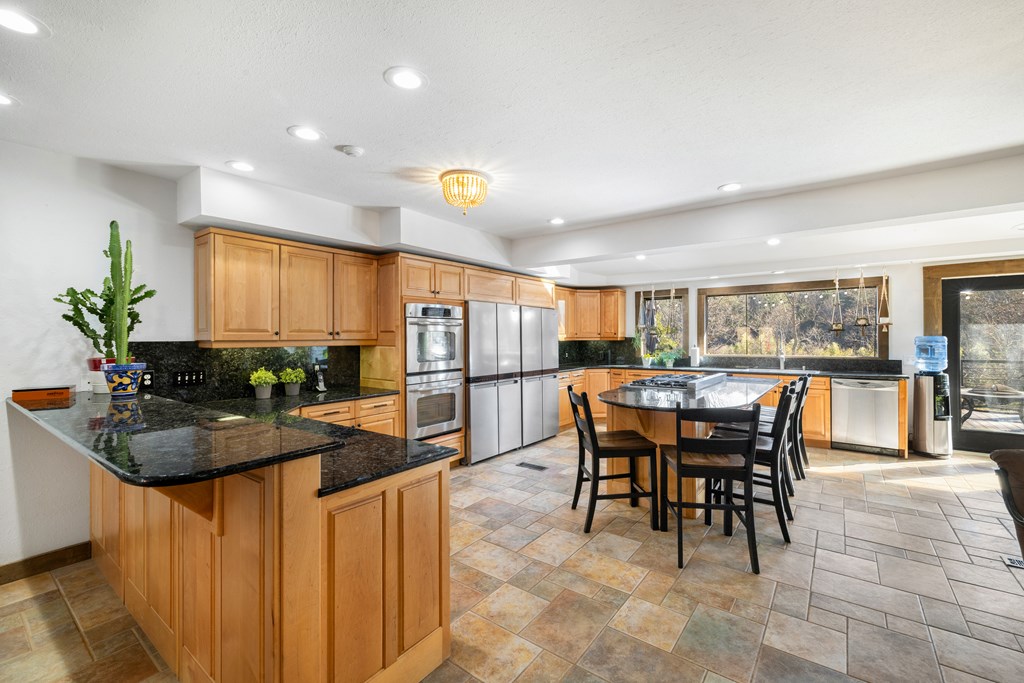 420807 Mineral Bluff Residential