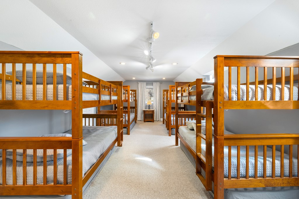 420807 Mineral Bluff Residential