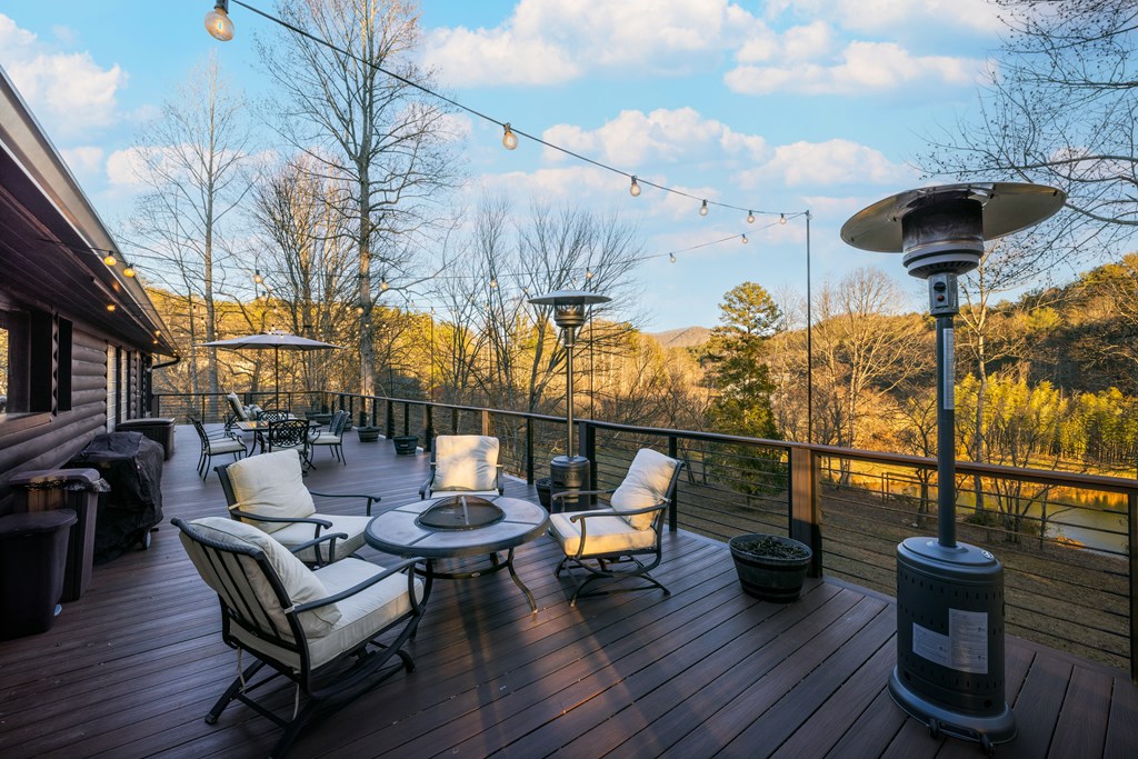 420807 Mineral Bluff Residential