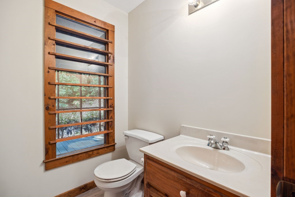 420816 Epworth Residential