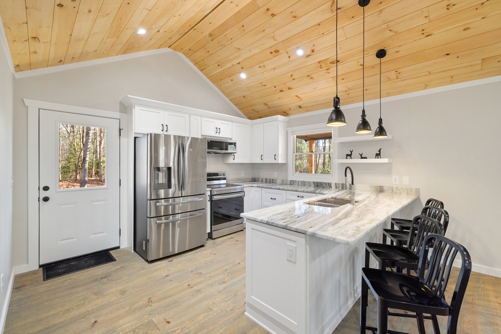 420821 Blue Ridge Residential