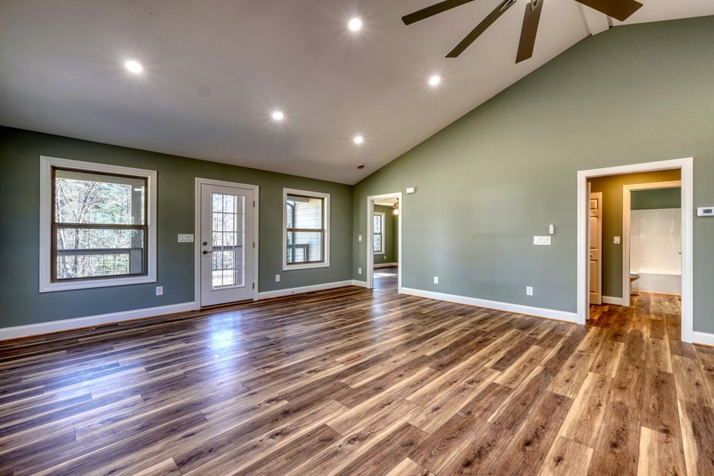 420822 Blairsville Residential